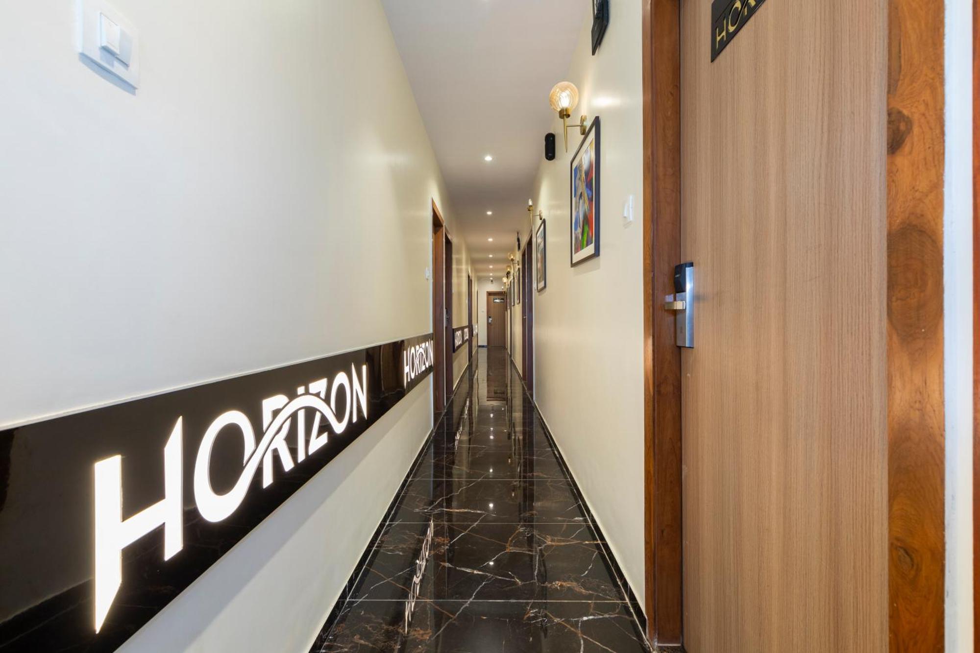 Horizon Inn Near Exhibition Center Мумбаи Экстерьер фото