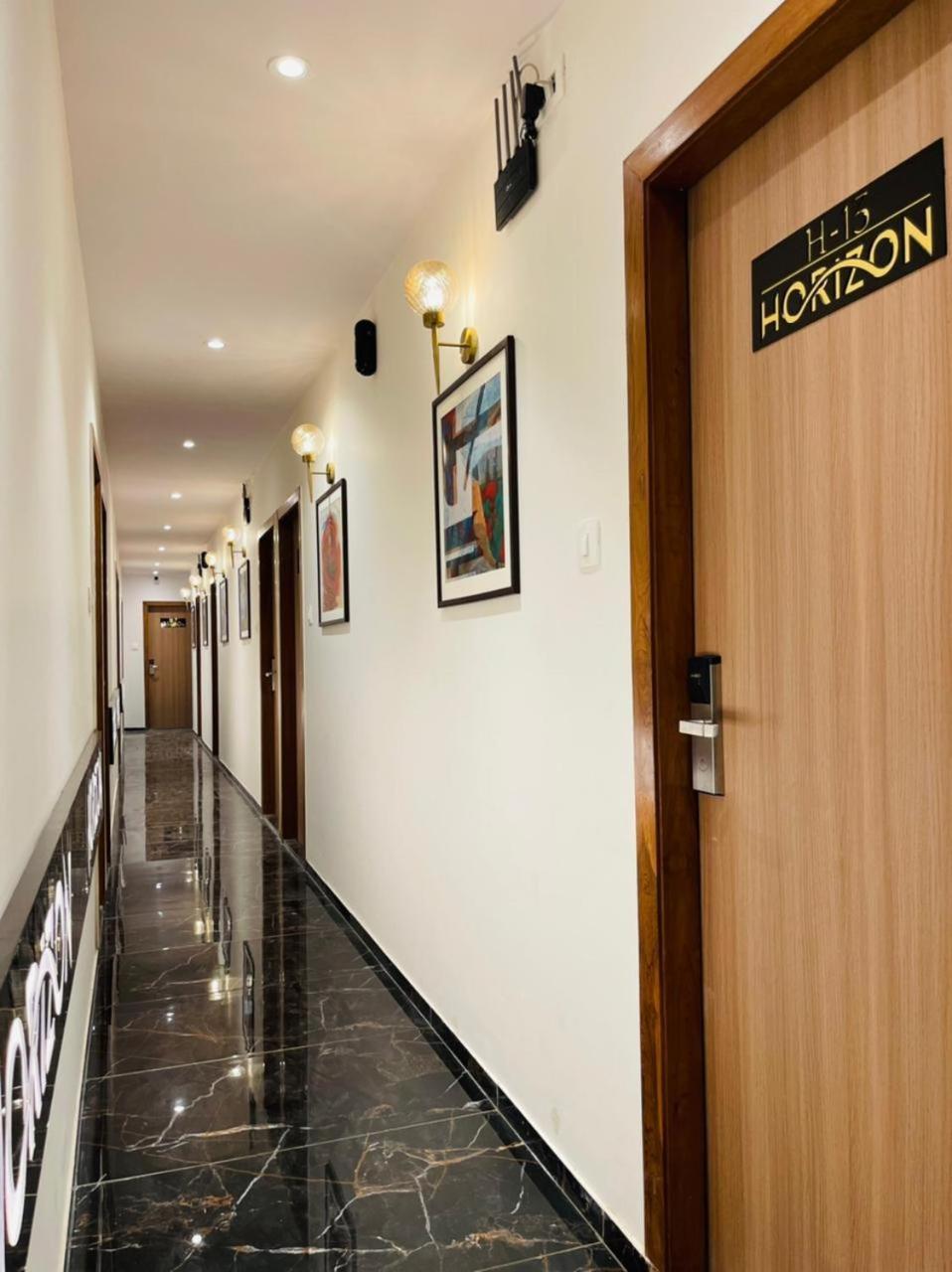 Horizon Inn Near Exhibition Center Мумбаи Экстерьер фото